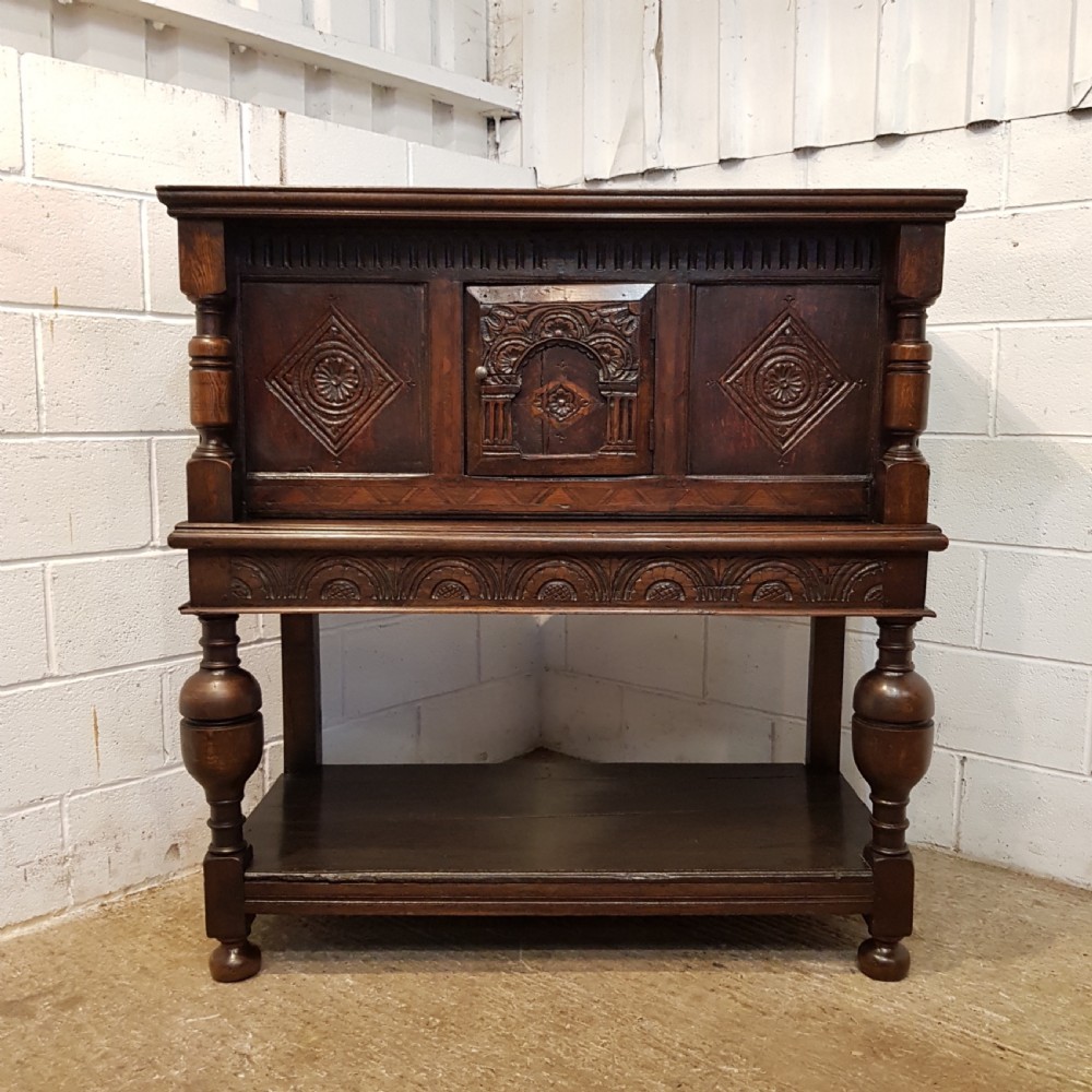 ANTIQUE 18th CENTURY CARVED COUNTRY OAK COURT CUPBOARD C1780 View II