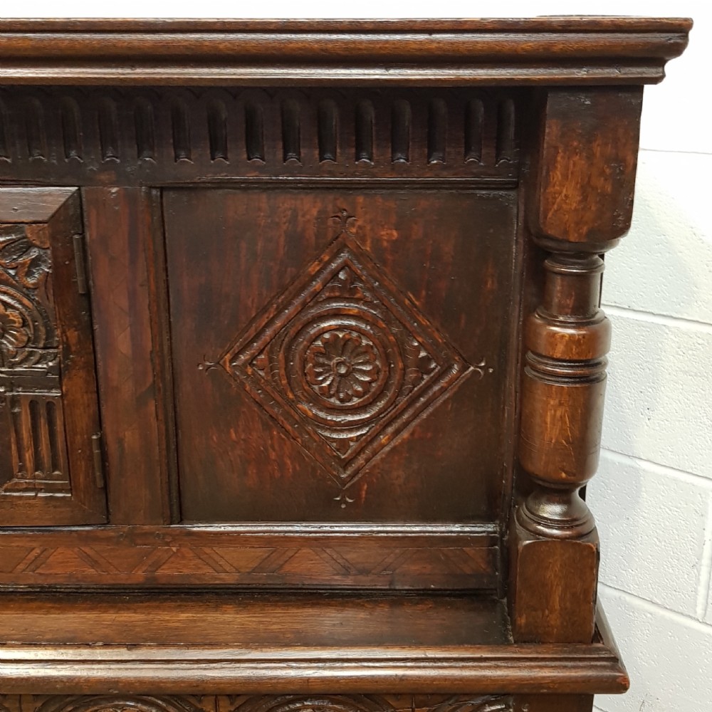 ANTIQUE 18th CENTURY CARVED COUNTRY OAK COURT CUPBOARD C1780 View VII