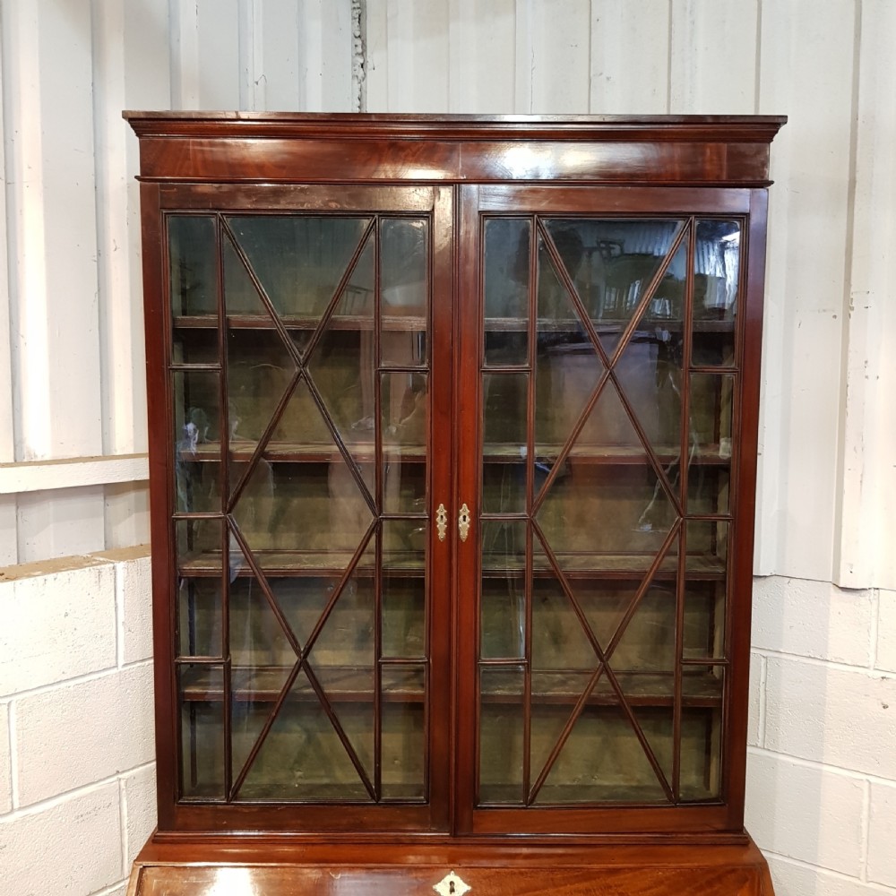 ANTIQUE REGENCY MAHOGANY ASTRAGAL GLAZED BUREAU BOOKCASE C1820 View V