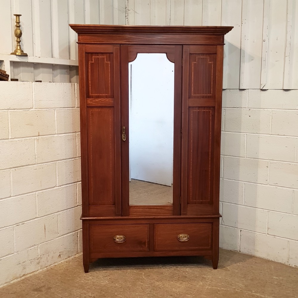 ANTIQUE EDWARDIAN MAHOGANY IN,AID WARDROBE C1900 View II