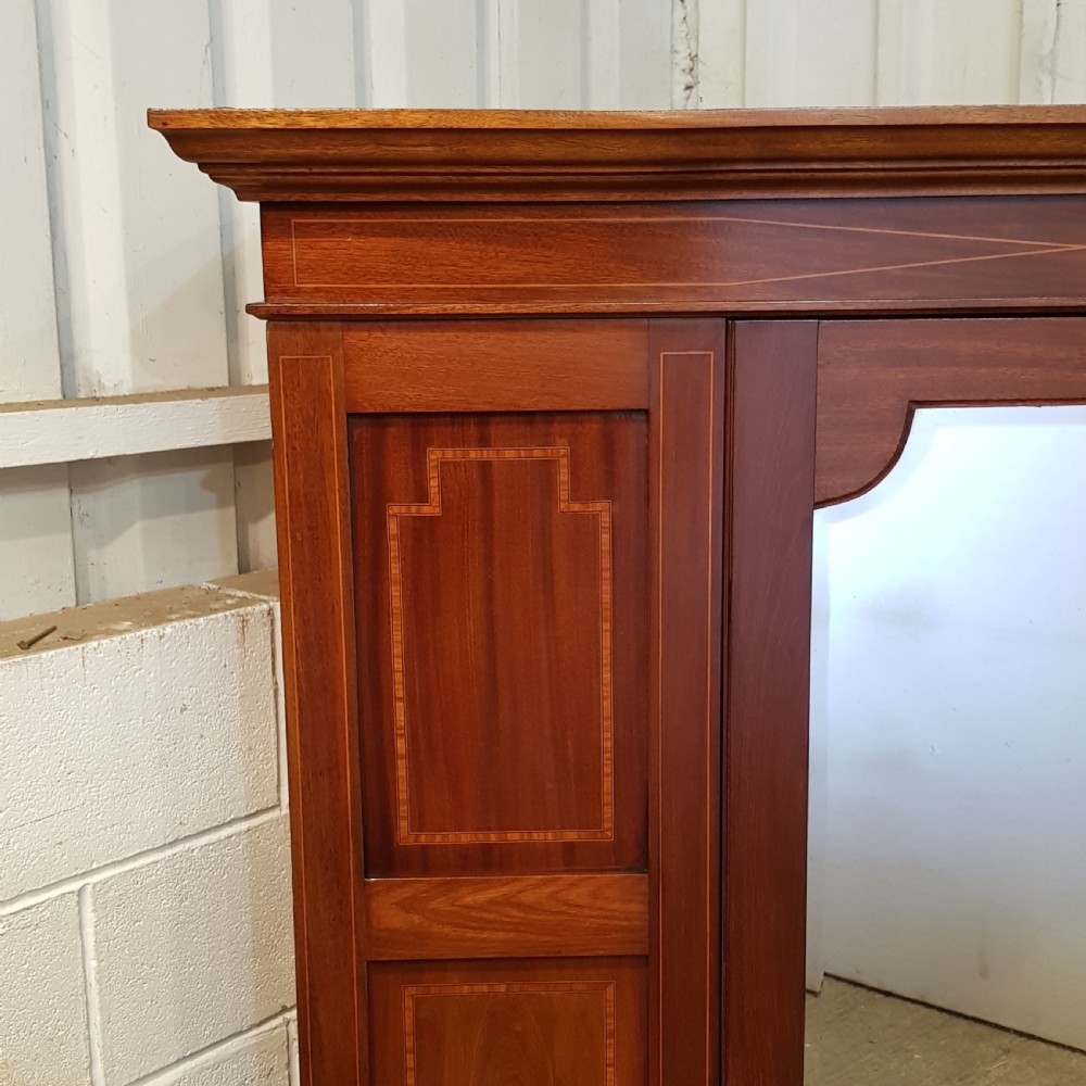 ANTIQUE EDWARDIAN MAHOGANY IN,AID WARDROBE C1900 View III
