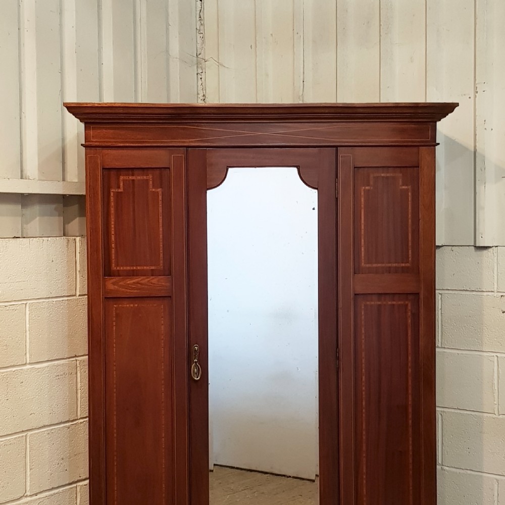 ANTIQUE EDWARDIAN MAHOGANY IN,AID WARDROBE C1900 View IV
