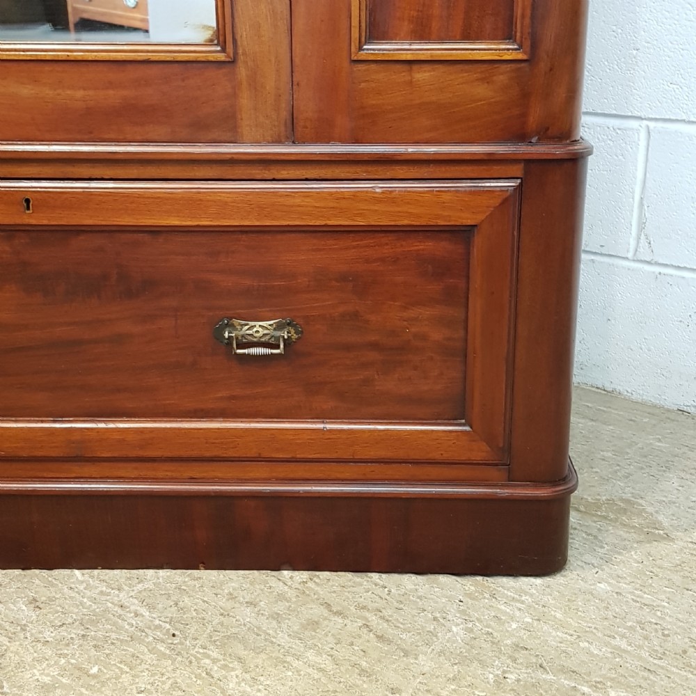 ANTIQUE VICTORIAN MAHOGANY WARDROBE C1880 View VII