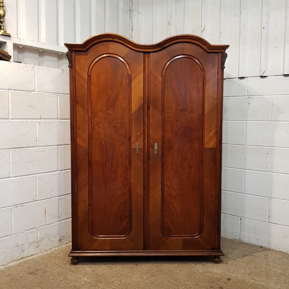 ANTIQUE 19TH CENTURY BIEDERMEIER MAHOGANY  DOUBLE WARDROBE C1850 View II