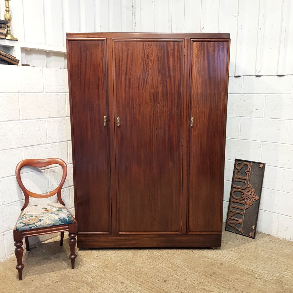 ANTIQUE MAHOGANY GENTS FITTED WARDROBE COMPACTUM C1920