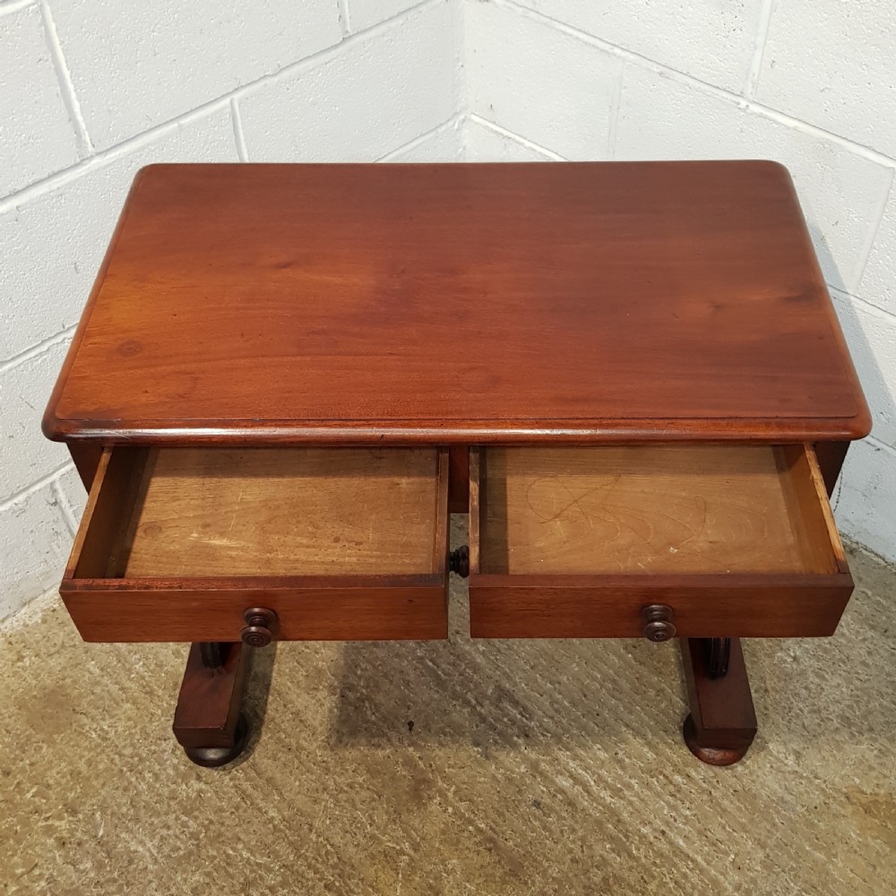 ANTIQUE VICTORIAN MAHOGANY SIDE TABLE C1880 View V