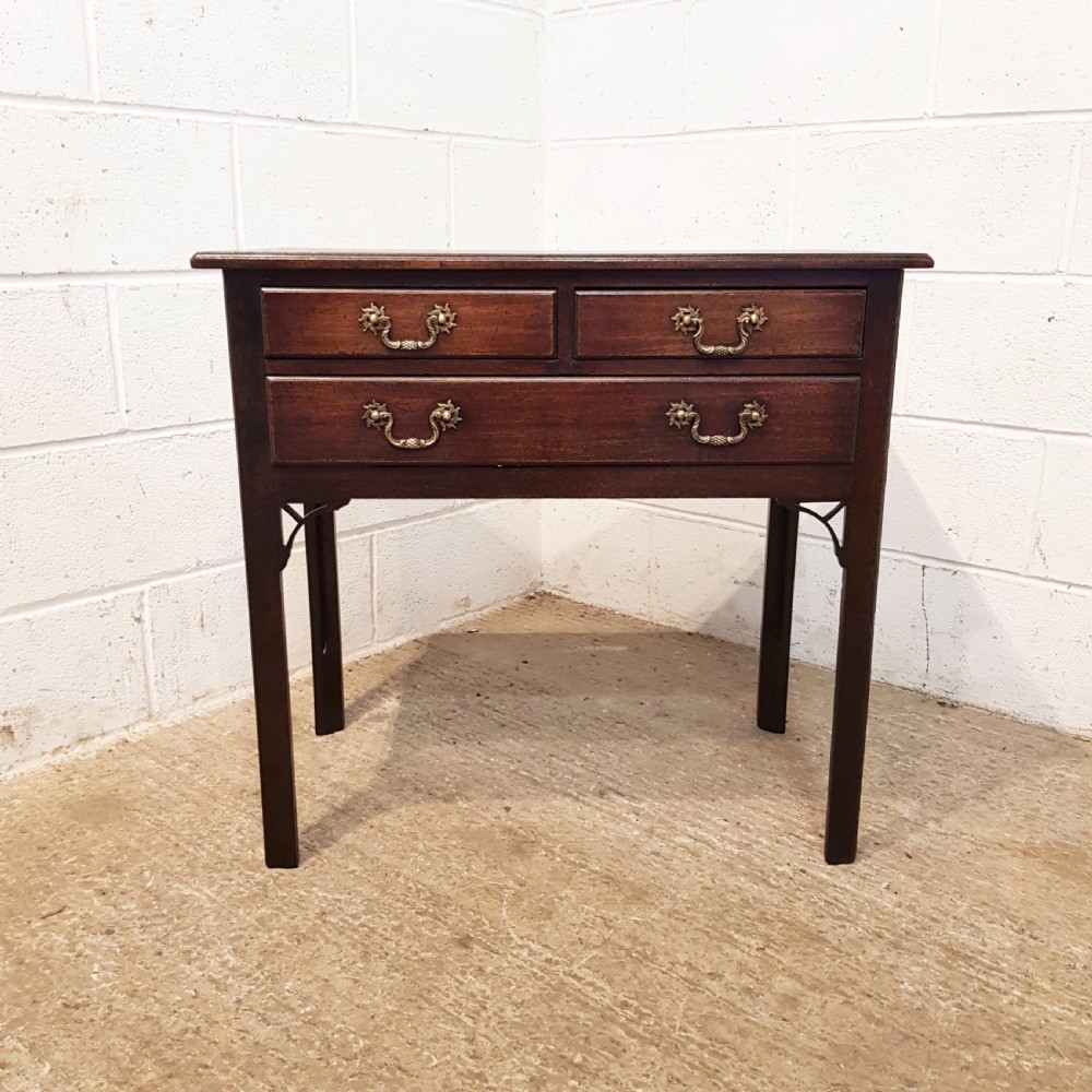 ANTIQUE 18TH CENTURY MAHOGANY LOW BOY TABLE C1780 View II