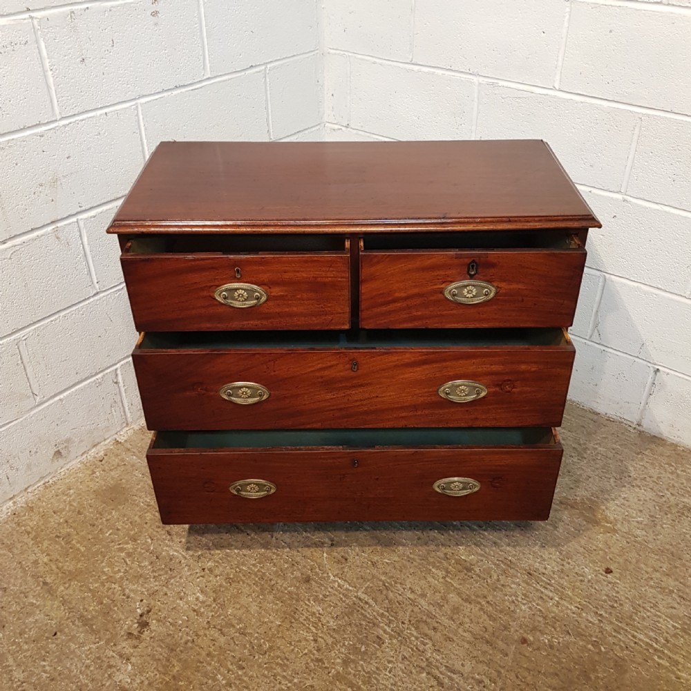 ANTIQUE 18TH CENTURY MAHOGANY CHEST OF DRAWERS C1780 View IV