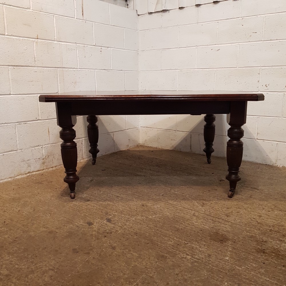 ANTIQUE LATE VICTORIAN MAHOGANY EXTENDING DINING TABLE C1890 seats 12 View IV