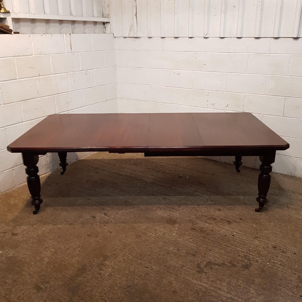 ANTIQUE LATE VICTORIAN MAHOGANY EXTENDING DINING TABLE C1890 seats 12 View VIII