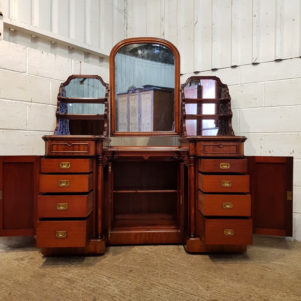 ANTIQUE VICTORIAN LARGE MAHOGANY DRESSING TABLE C1880 View VIII