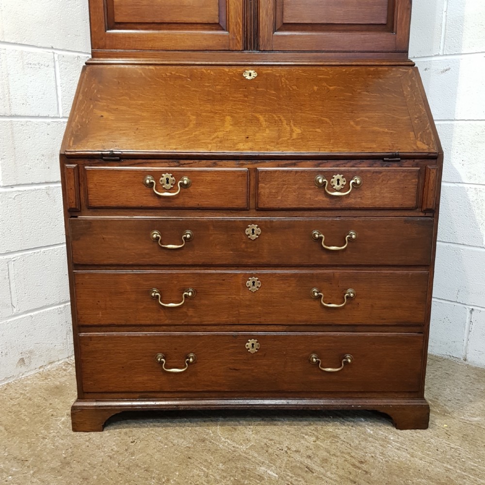ANTIQUE 18TH CENTURY OAK BUREAU BOOKCASE C1780 View III