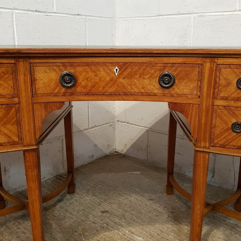 ANTIQUE LATE 19TH CENTURY SHERATON REVIVAL SATINWOOD DESK C1890 View V