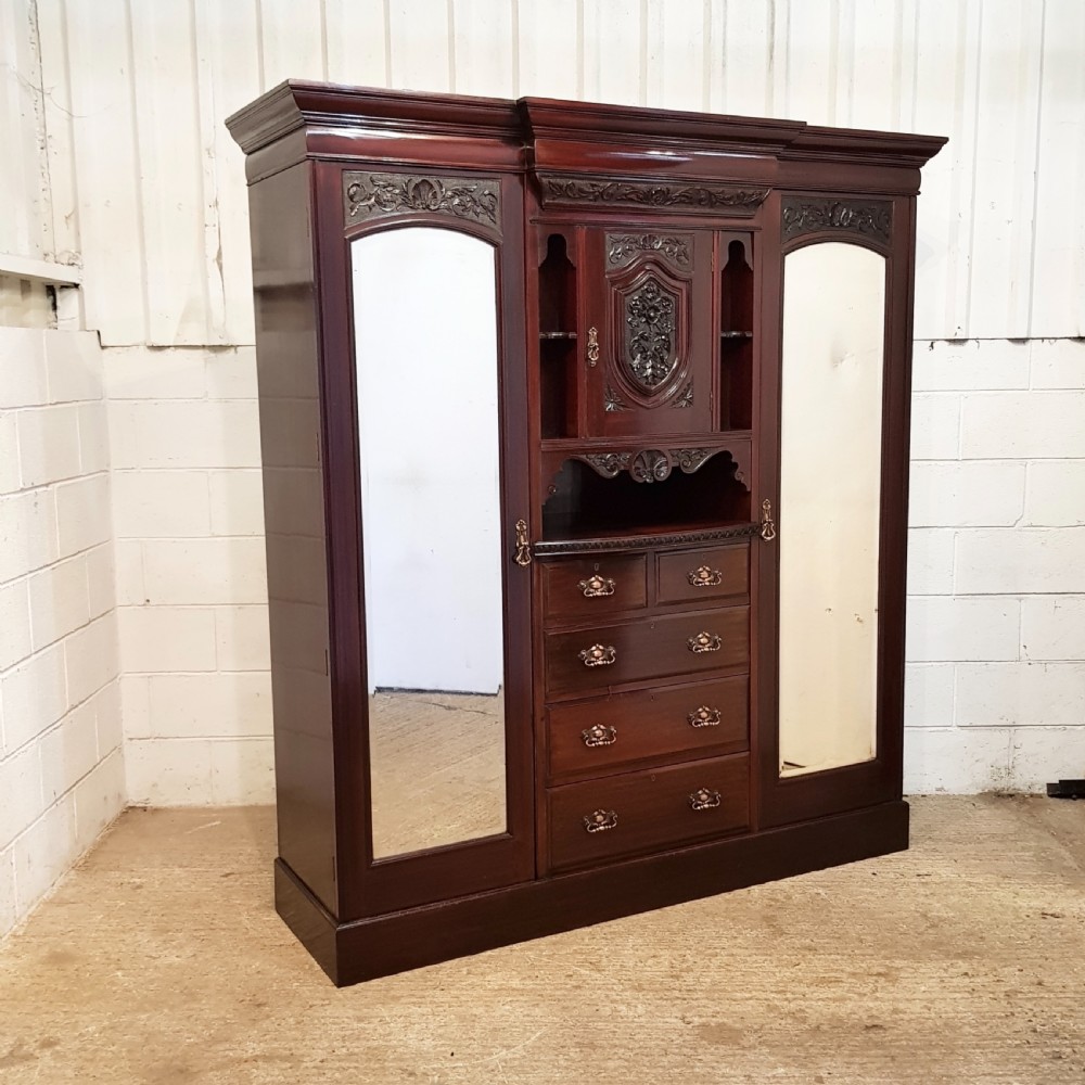 ANTIQUE LATE VICTORIAN CUBAN MAHOGANY TRIPLE  WARDROBE BY MAPLE & CO C1890 View VIII