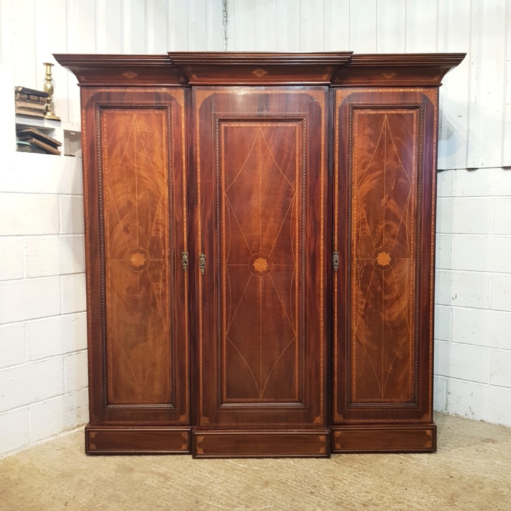 ANTIQUE LATE VICTORIAN REGENCY INLAID MAHOGANY TRIPLE BREAKFRONT WARDROBE C1890 View II