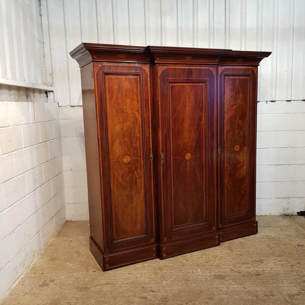 ANTIQUE LATE VICTORIAN REGENCY INLAID MAHOGANY TRIPLE BREAKFRONT WARDROBE C1890 View XI