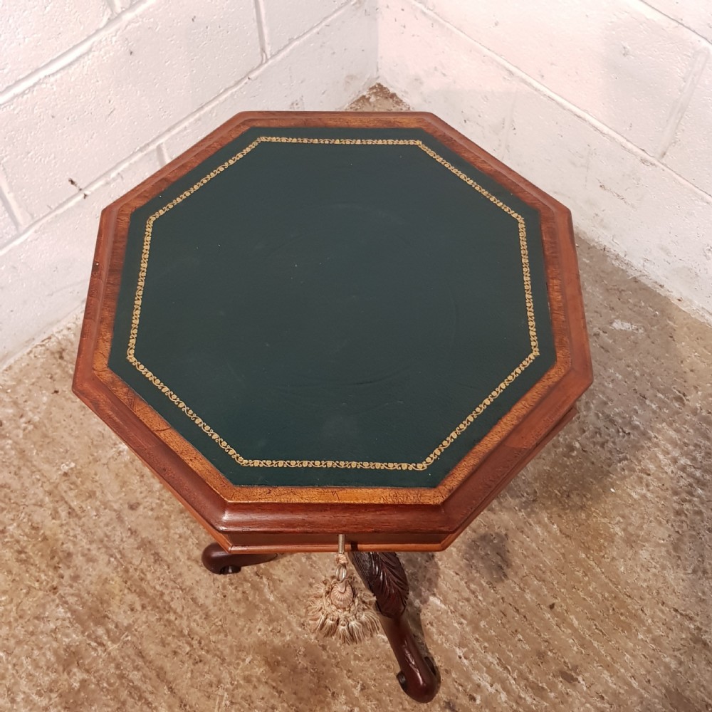 ANTIQUE VICTORIAN MAHOGANY TRUMPET WORKBOX C1880 View VII