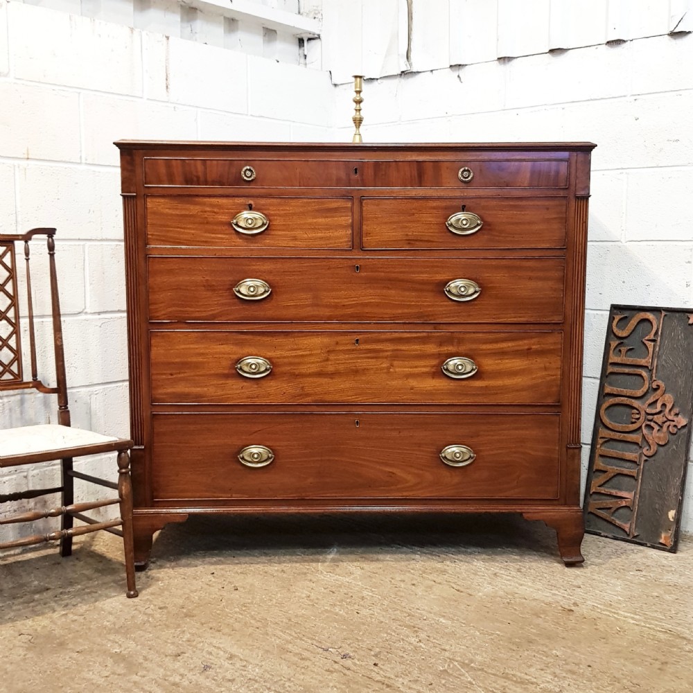 ANTIQUE GEORGIAN REGENCY MAHOGANY CHEST OF DRAWERS C1820