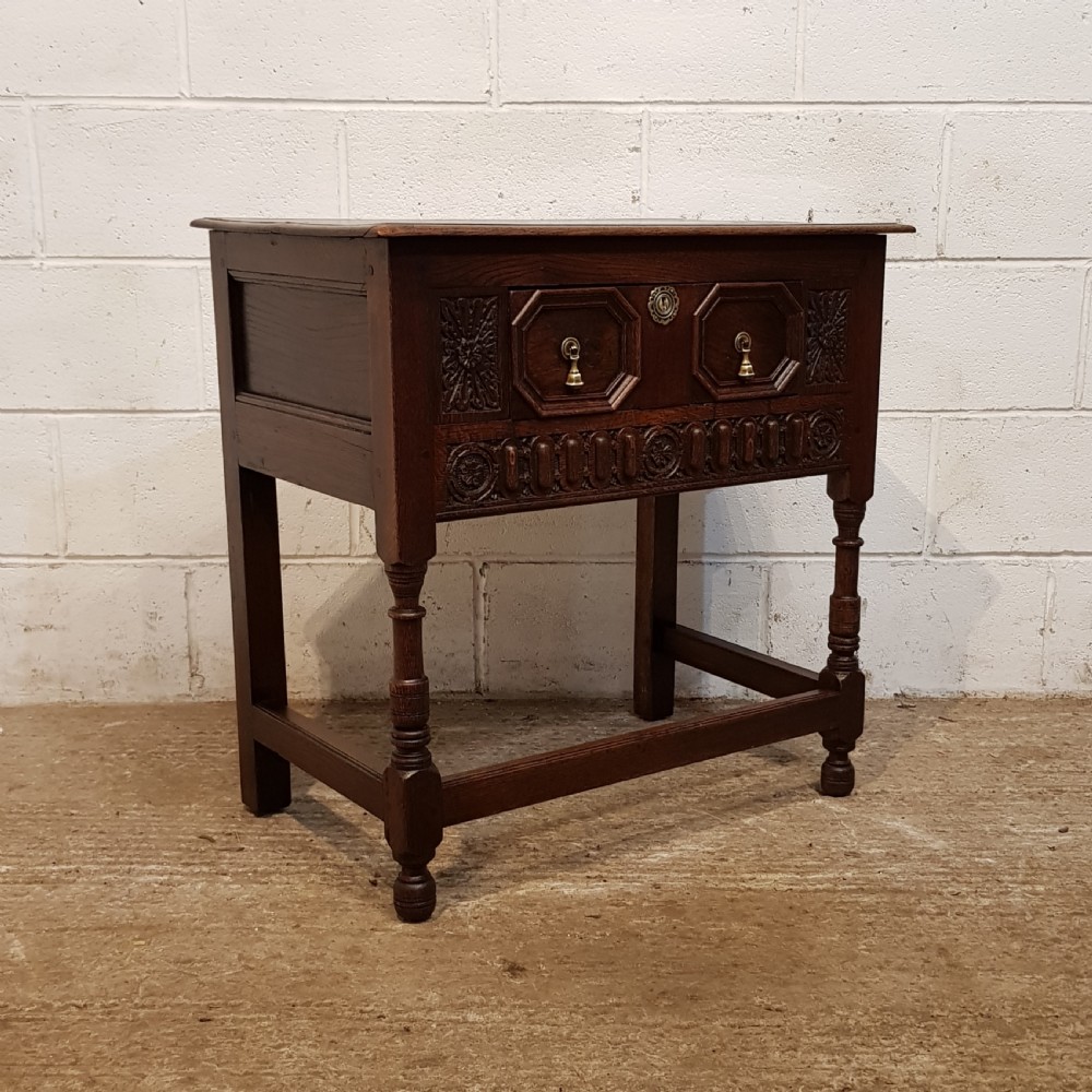 ANTIQUE SOLID  CARVED OAK SIDE TABLE C1920 View VIII
