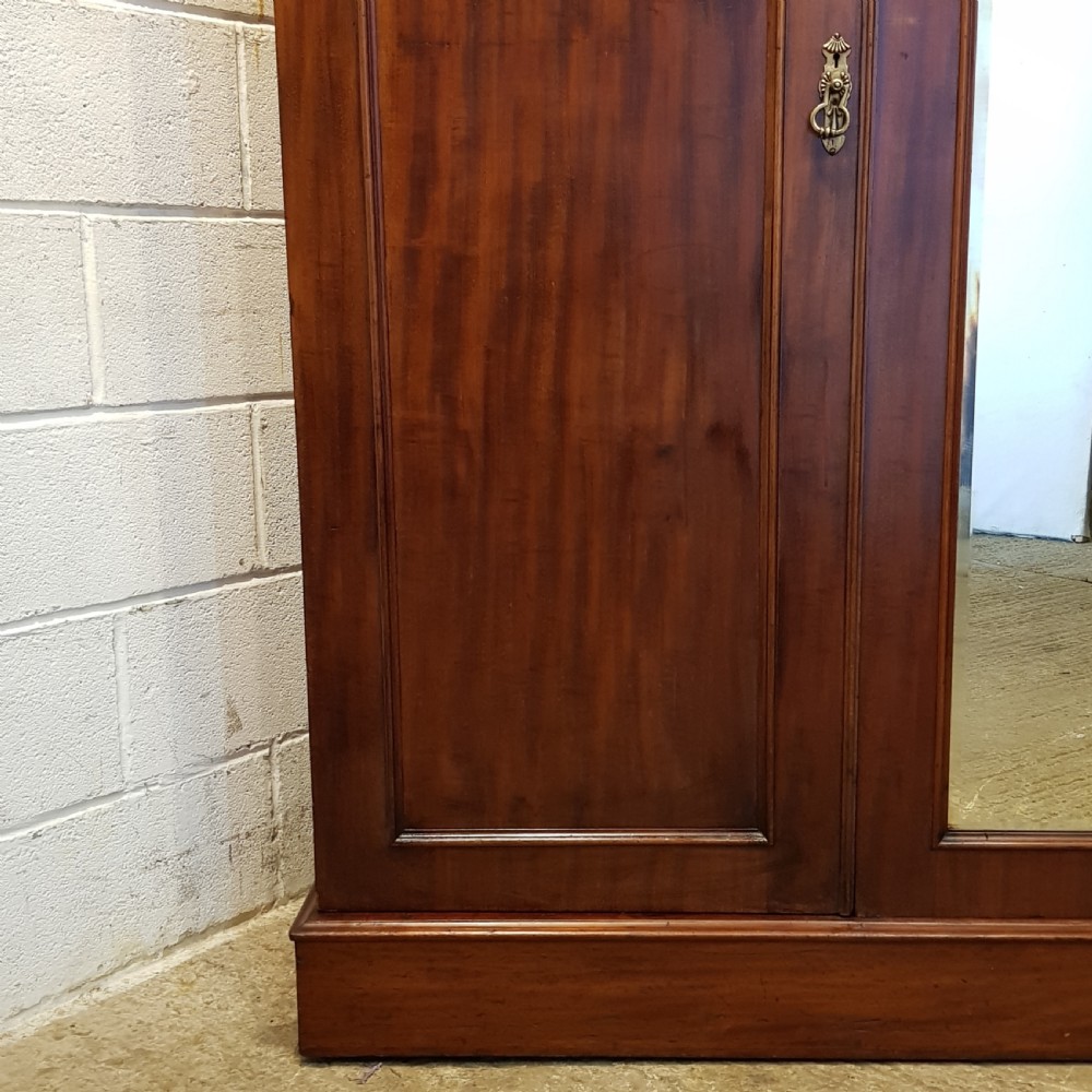 ANTIQUE VICTORIAN MAHOGANY TRIPLE WARDROBE C1880 View VII
