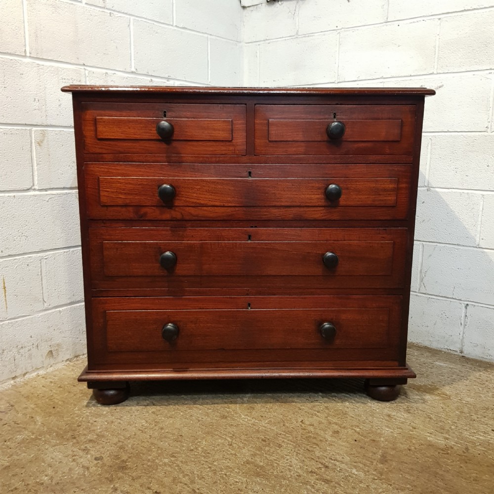 ANYIQUE VICTORIAN MAHOGANY SCOTTISH CHEST OF DRAWERS C1870 View III