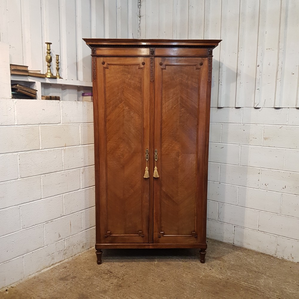 ANTIQUE LATE 19TH CENT. FRENCH WALNUT ARMOIRE C1890 View III