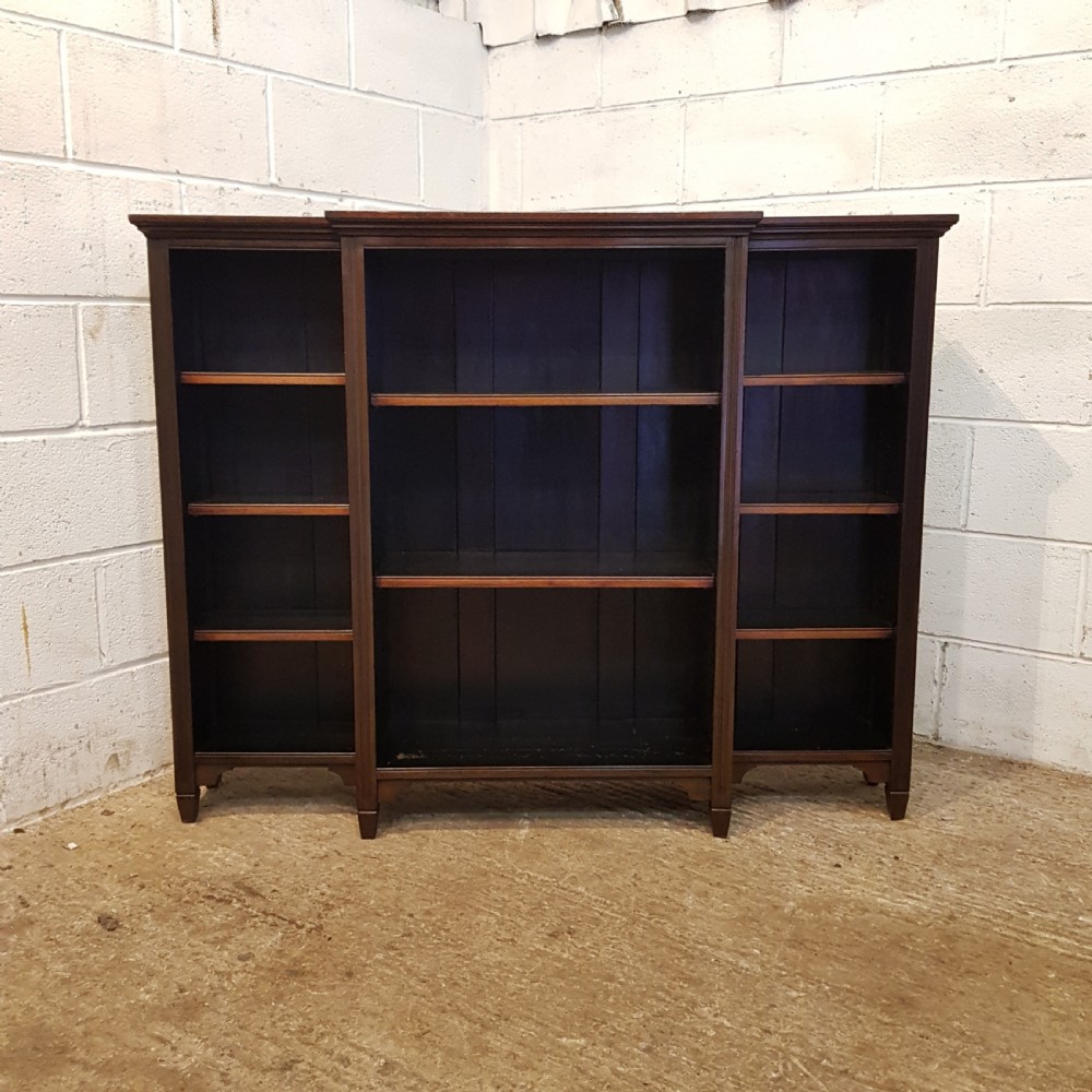 ANTIQUE ARTS & CRAFTS MAHOGANY BREAKFRONT OPEN BOOKCASE C1900 View V