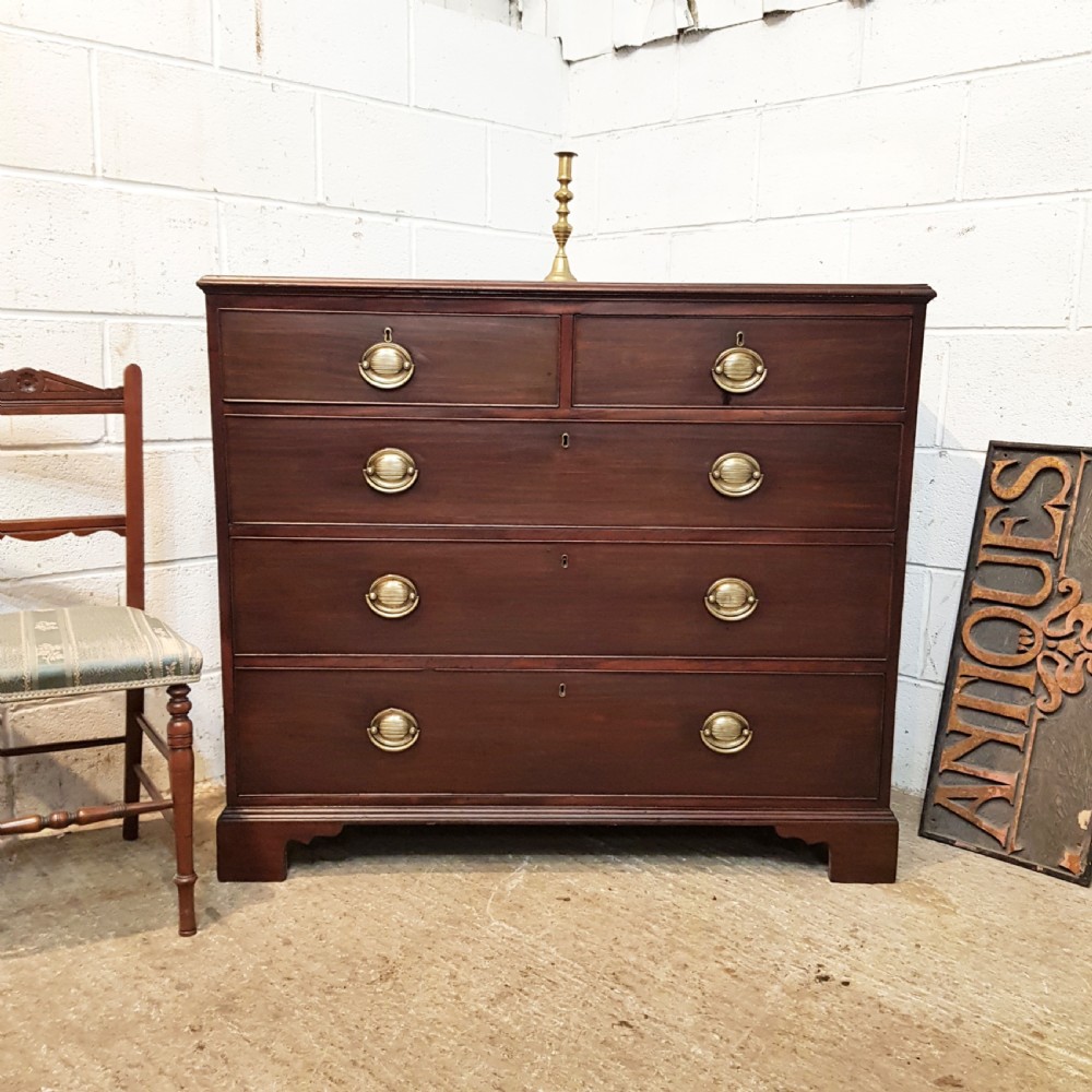 ANTIQUE GEORGIAN REGENCY MAHOGANY CHEST OF DRAWERS C1800