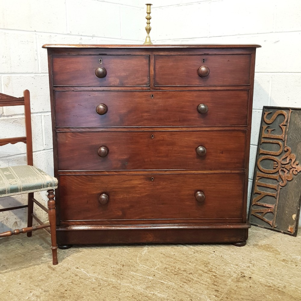 ANTIQUE VICTORIAN MAHOGANY CHEST OF DRAWERS C1880