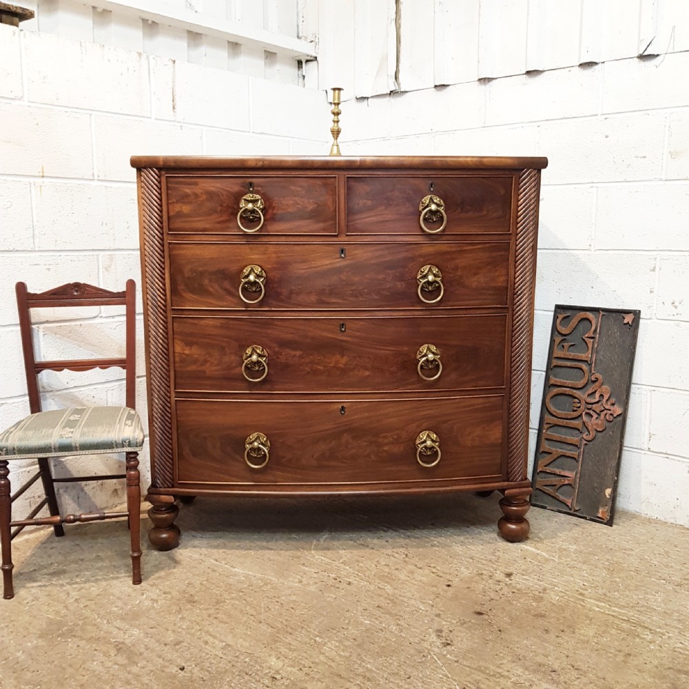 ANTIQUE REGENCY MAHOGANY BOW FRONT CHEST OF DRAWERS C1820
