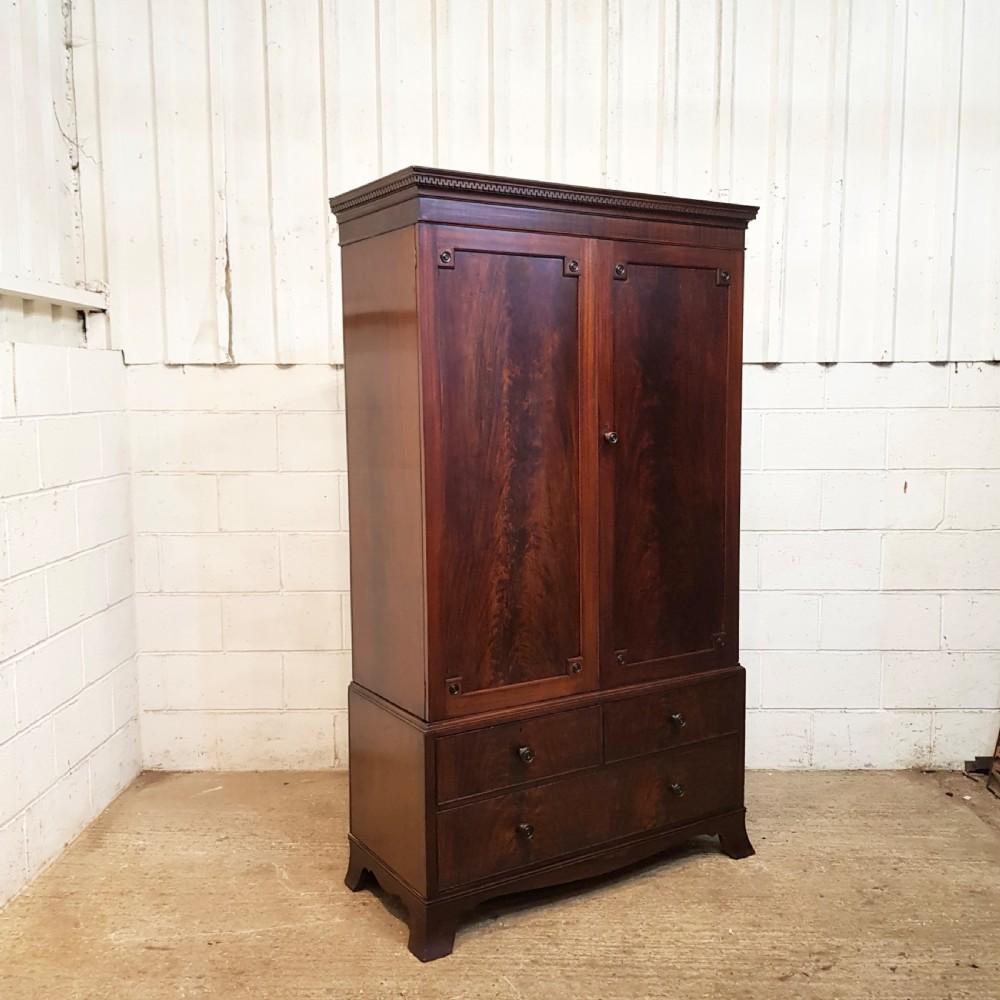 ANTIQUE EDWARDIAN REGENCY MAHOGANY WARDROBE PRESS C 1900 View V