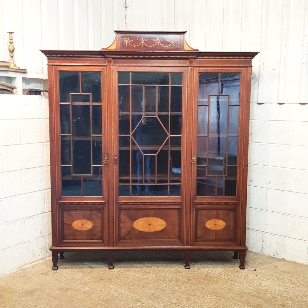ANTIQUE EDWARDIAN LARGE INLAID MAHOGANY ASTRAGAL GLAZD BOOKCASE C1900 View IV