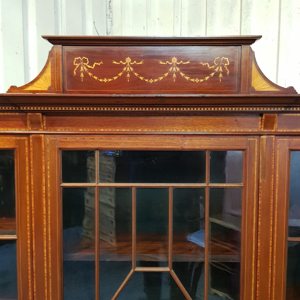 ANTIQUE EDWARDIAN LARGE INLAID MAHOGANY ASTRAGAL GLAZD BOOKCASE C1900 View VI
