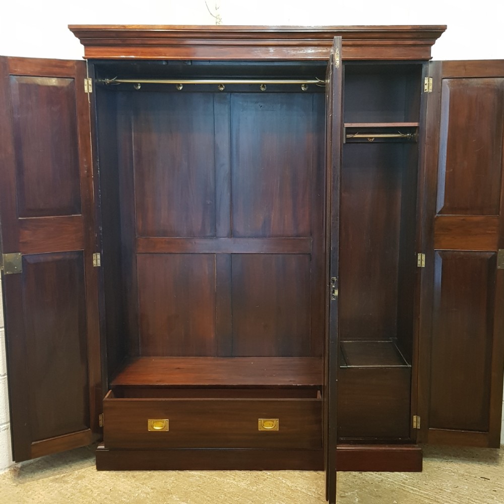 ANTIQUE SMALL EDWARDIAN ART NOUVEAU MAHOGANY & WALNUT TRIPLE WARDROBE C1900 View VI