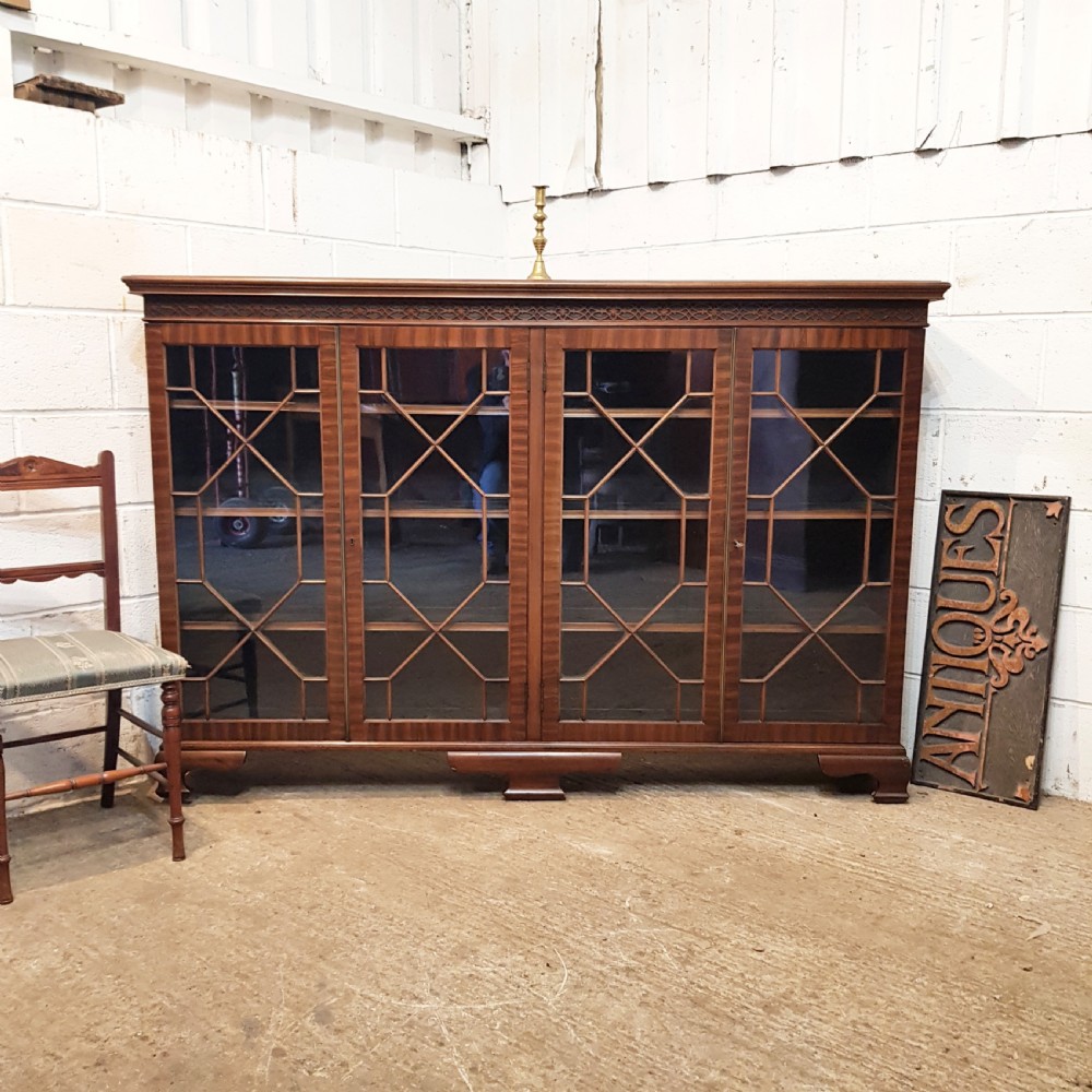 ANTIQUE LATE VICTORIAN MAHOGANY ASTRAGAL GLAZED BOOKCASE C1890
