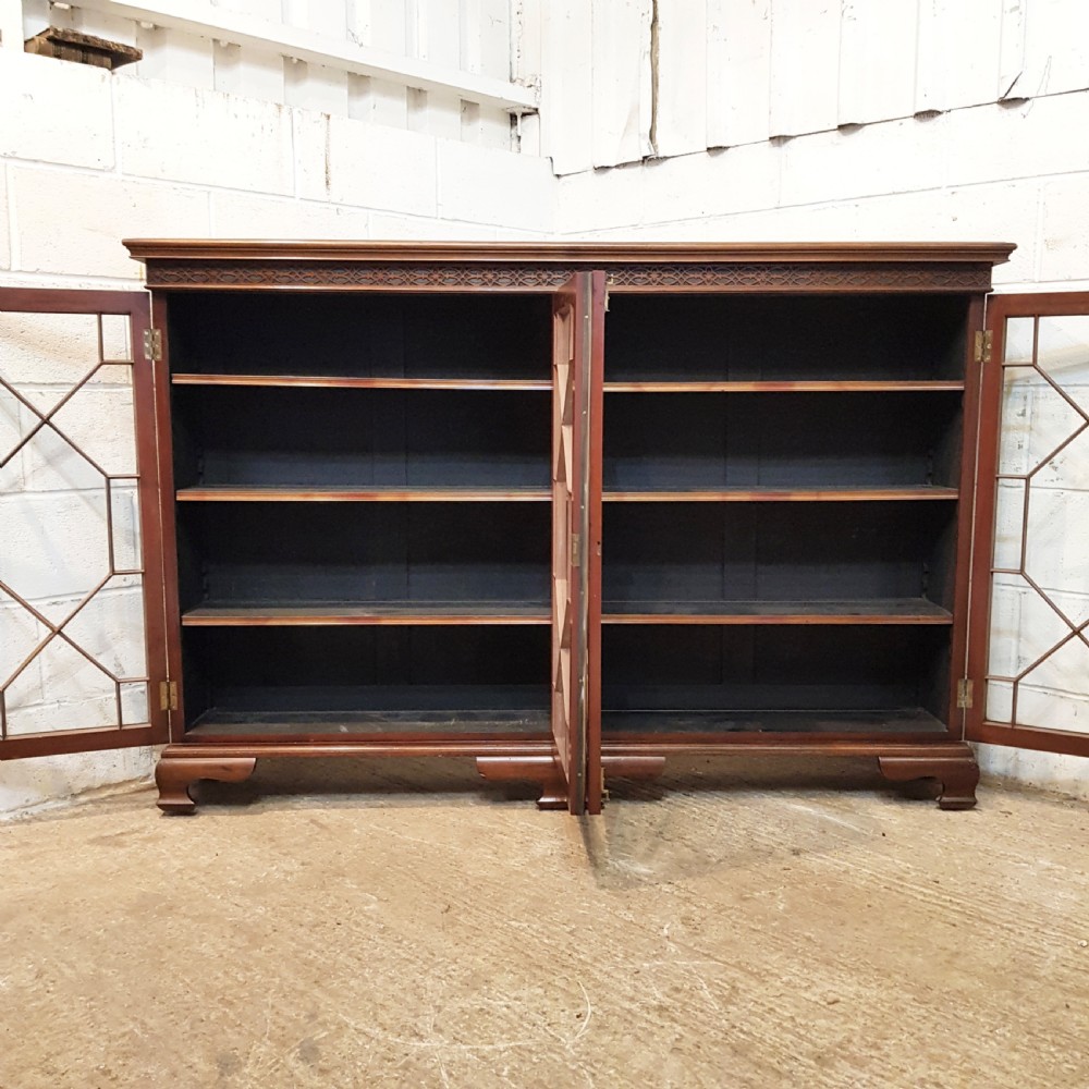 ANTIQUE LATE VICTORIAN MAHOGANY ASTRAGAL GLAZED BOOKCASE C1890 View VIII