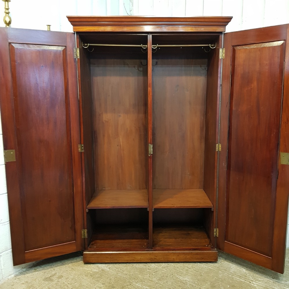 ANTIQUE VICTORIAN FLAMED MAHOGANY DOUBKE WARDROBE C1880 View IV