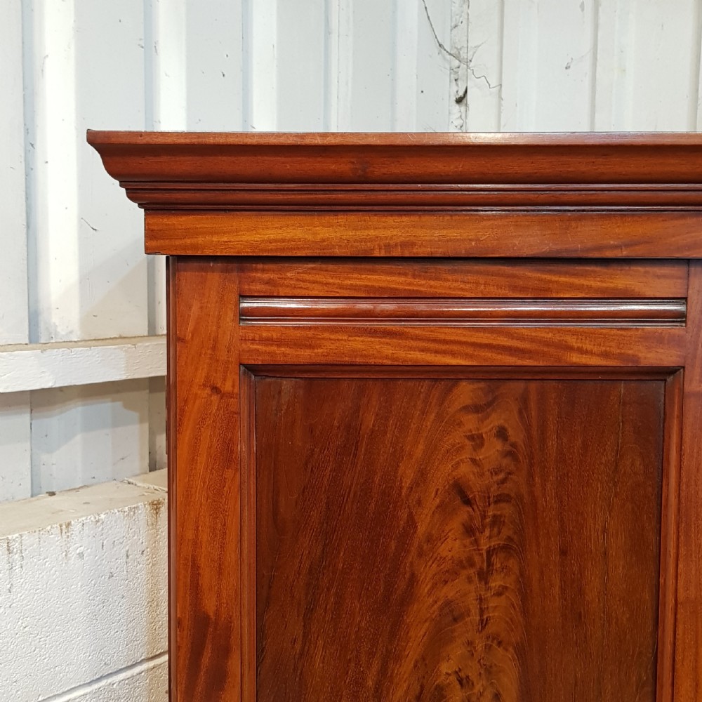 ANTIQUE VICTORIAN FLAMED MAHOGANY DOUBKE WARDROBE C1880 View VI