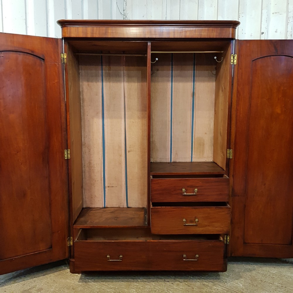 ANTIQUE VICTORIAN MAHOGANY DOUBKE WARDROBE C1880 View II