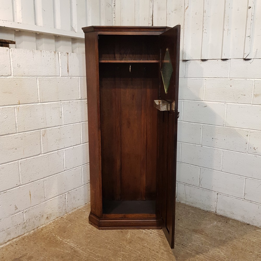 ANTIQUE OAK LINEN FOLD HALL ROBE C1920 View II