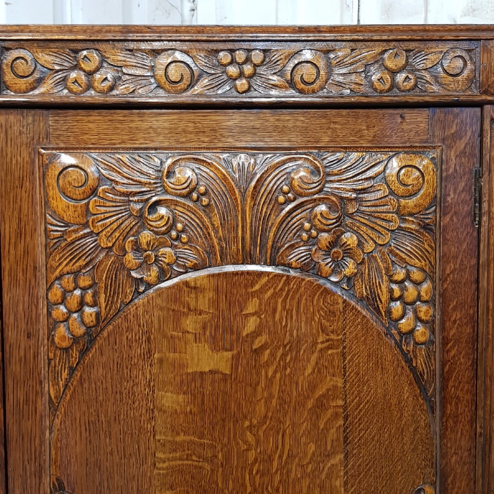 ANTIQUE CARVED OAK HALL ROBE C1920 View VI
