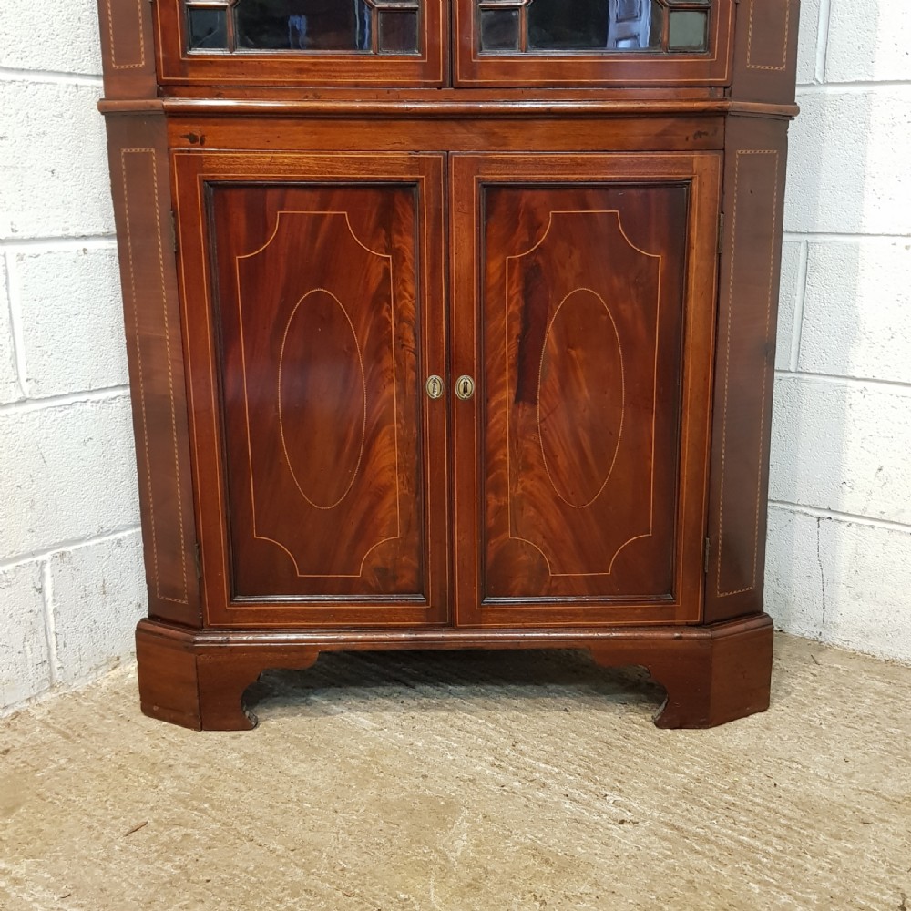 ANTIQUE REGENCY MAHOGANY ASTRAGAL GLAZED CORNER CUPBOARD C1820 View V