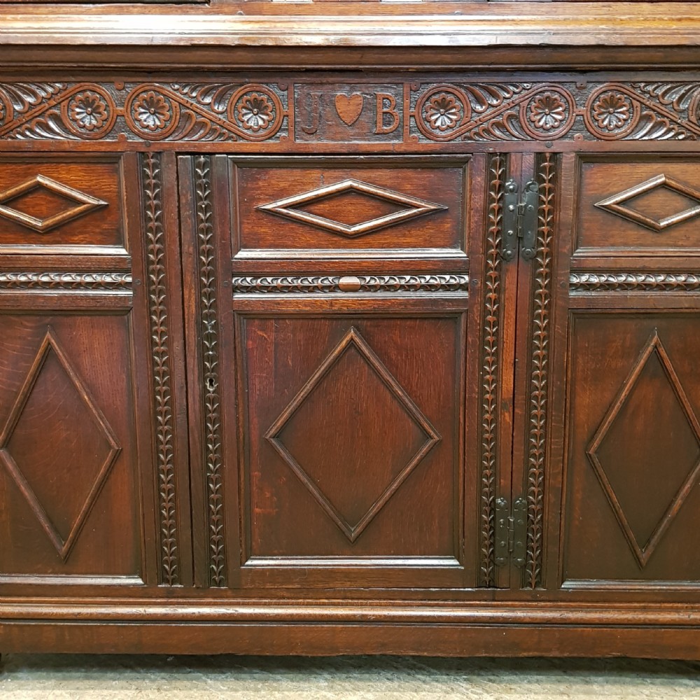 ANTIQUE LATE 18TH CENTURY CARVED OAK COURT CUPBOARD C1780-90 View X