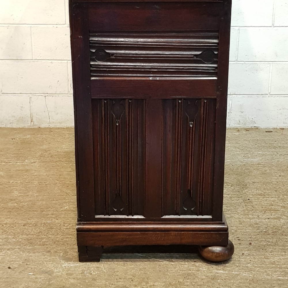 ANTIQUE LATE 18TH CENTURY CARVED OAK COURT CUPBOARD C1780-90 View XI