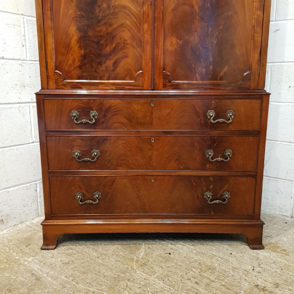 ANTIQUE EDWARDIAN FLAMED MAHOGANY CLOTHES PRESS BY DENBY & SPINKS C1900 View VII