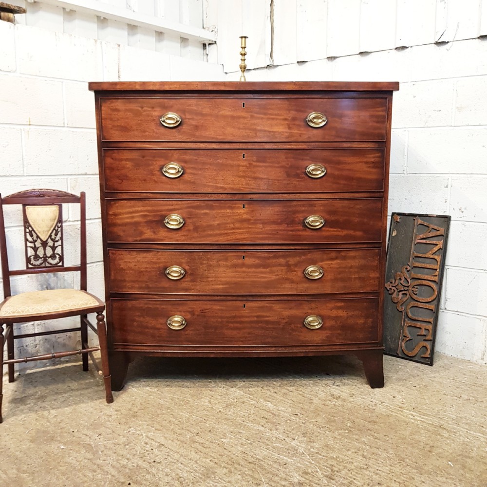 ANTIQUE LARGE REGENCY MAHOGANY BOW FRONT CHEST OF DRAWERS C1820