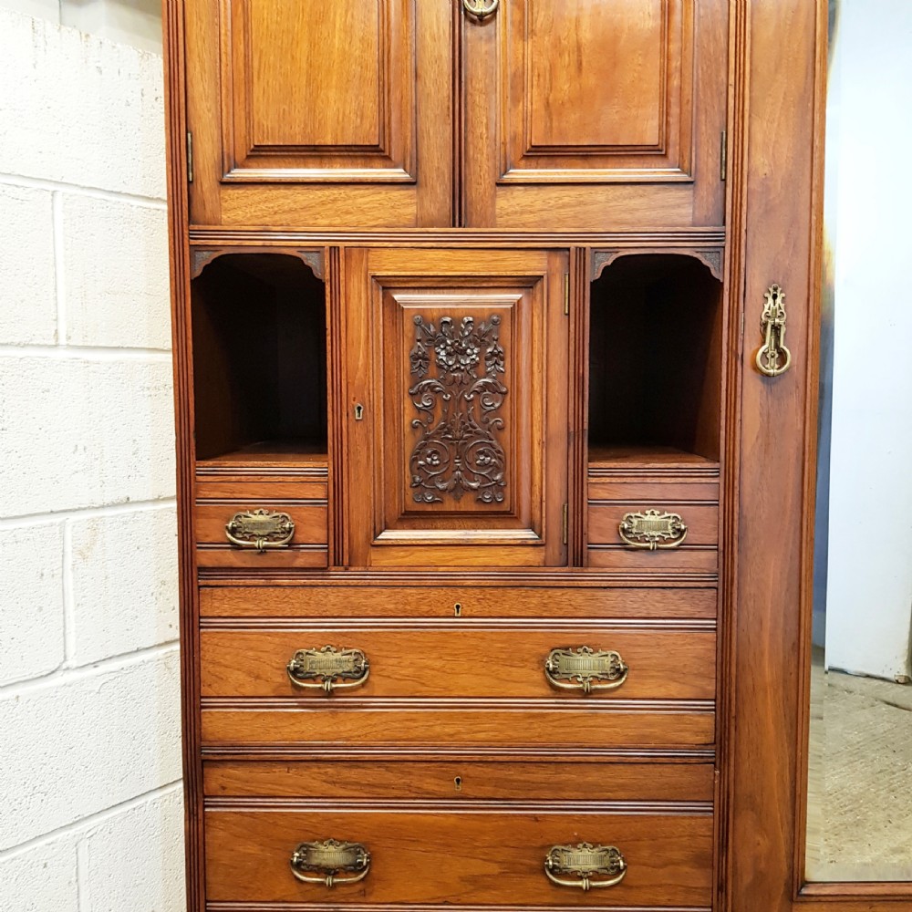 ANTIQUE LATE VICTORIAN WALNUT COMBINATION WARDROBE C1890 View III