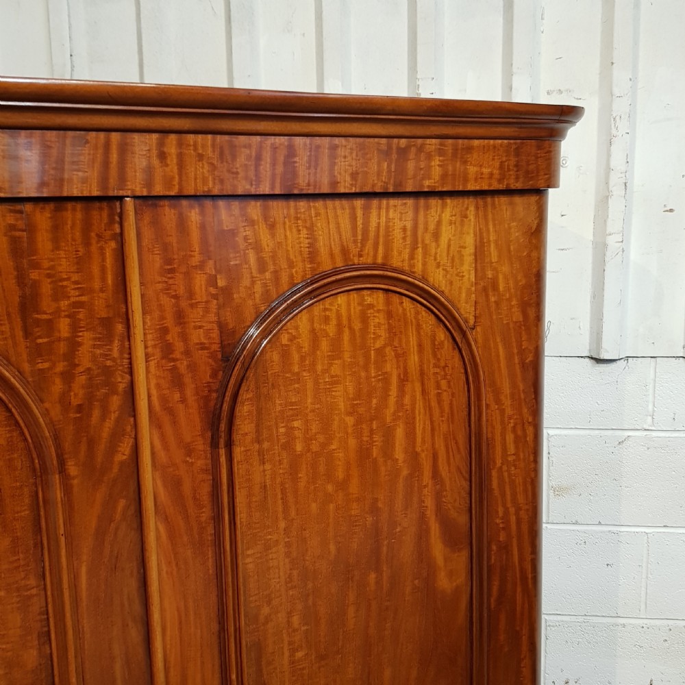 ANTIQUE VICTORIAN MAHOGANY DOUBLE WARDROBE C1880 View VI