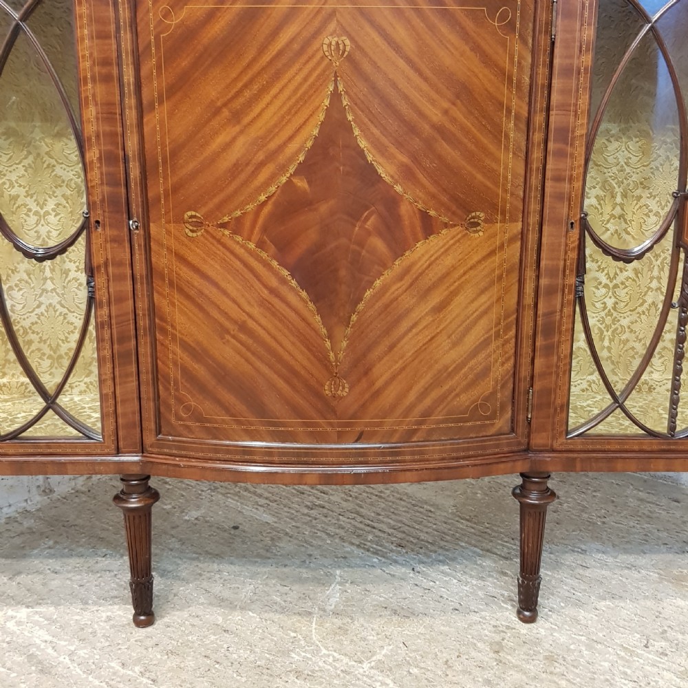 ANTIQUE EDWARDIAN MAHOGANY INLAID BOW FRONT DISPLAY CABINET C1900 View IV