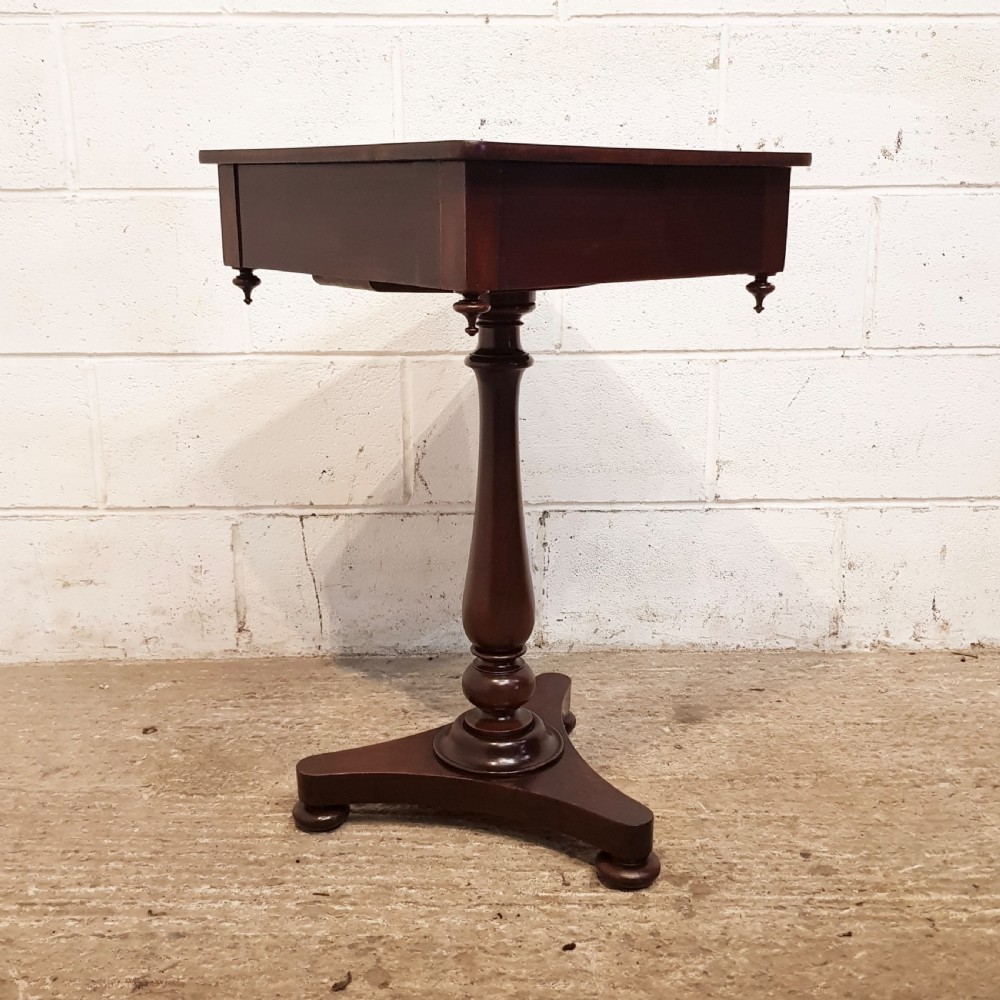 ANTIQUE VICTORIAN MAHOGANY SIDE TABLE C1880 View III